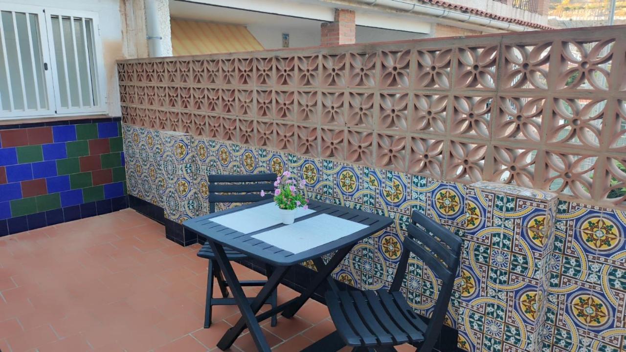 Апартаменты Apartamento Cerca De La Playa Малага Экстерьер фото